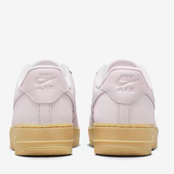 Nike WMNS Air Force 1 Premium
Pearl Pink/Gum Light Brown/
Pearl Pink Shoes - Picture 15 of 16